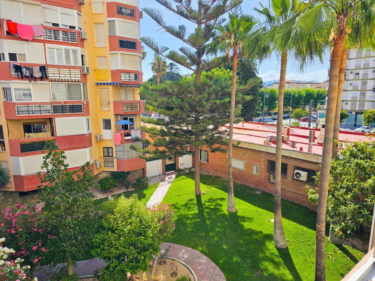Estudio Vip Mediterraneo - Alojamientos La Torre Torre Del Mar Eksteriør billede
