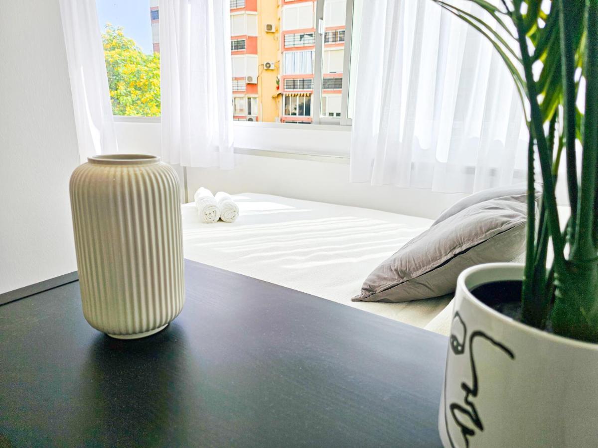 Estudio Vip Mediterraneo - Alojamientos La Torre Torre Del Mar Eksteriør billede